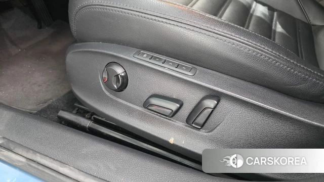 Volkswagen The New Passat id 4536498 из Кореи 24