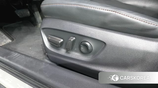 Toyota Camry (XV70) id 4490953 из Кореи 24