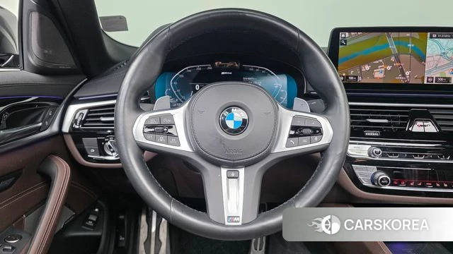 BMW 5 Series (G30) id 4641928 из Кореи 24