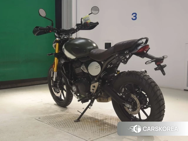 OTHER TRIUMPH SCRAMBLER 400X id 3948575 из Японии 23