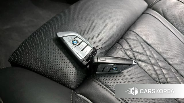 BMW 5 Series (G30) id 4345828 из Кореи 24