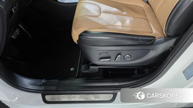 Hyundai The New Santa Fe id 4855596 из Кореи 24