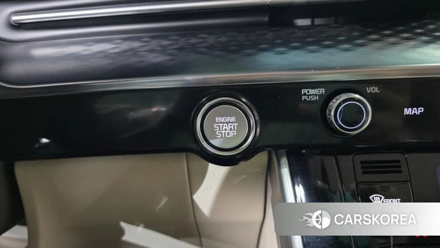 Kia Carnival 4th generation id 4202262 из Кореи 24