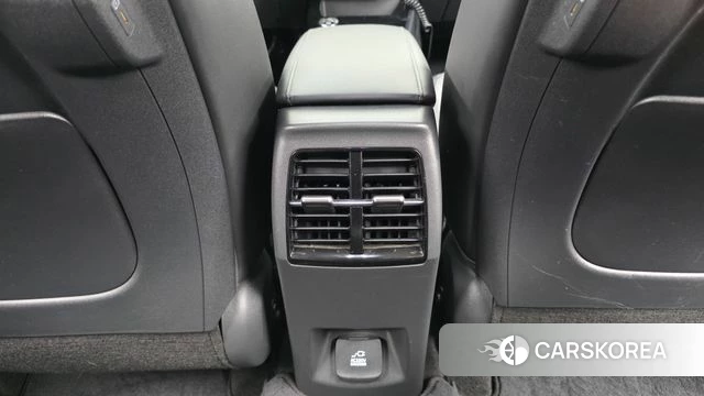 Kia Di Ol Nu Niro id 4881042 из Кореи 24