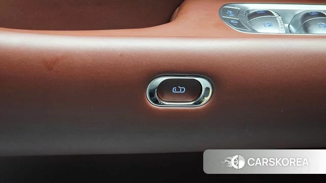 Genesis G90 (RS4) id 4506955 из Кореи 24