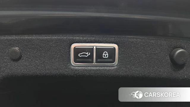 Hyundai Grandeur Hybrid (GN7) id 4928621 из Кореи 24