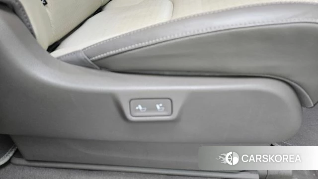 Kia Carnival 4th generation id 4524930 из Кореи 24