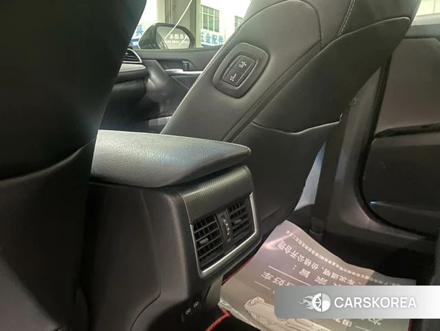 Toyota Camry id 4262396 из Китая 24