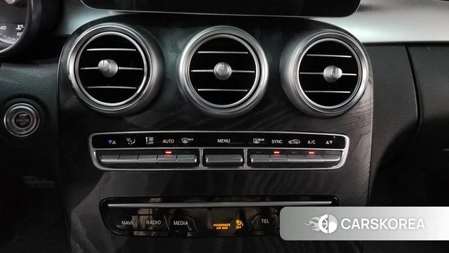 Mercedes-Benz C-Class W205 id 4384605 из Кореи 24