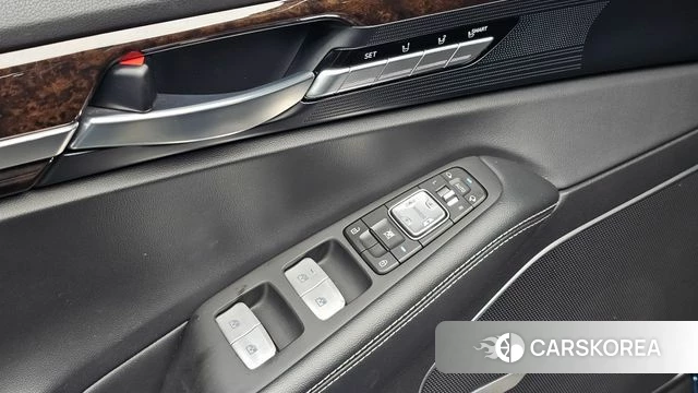 Genesis G90 id 4557656 из Кореи 24
