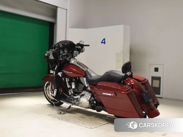 Проданный Harley-Davidson Street Glide FLHX1580 id 4009614 из Японии, фото 24