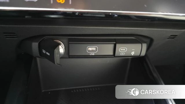 Kia Di Ol Nu Niro id 4382431 из Кореи 24