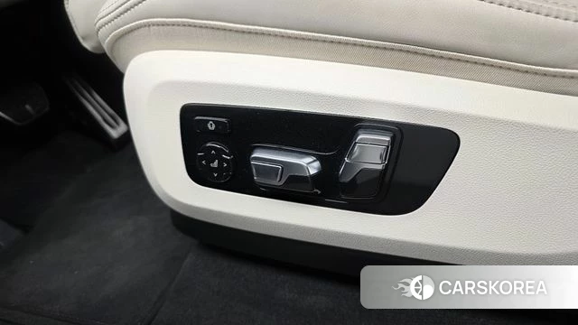 BMW X5 (G05) id 4279621 из Кореи 24