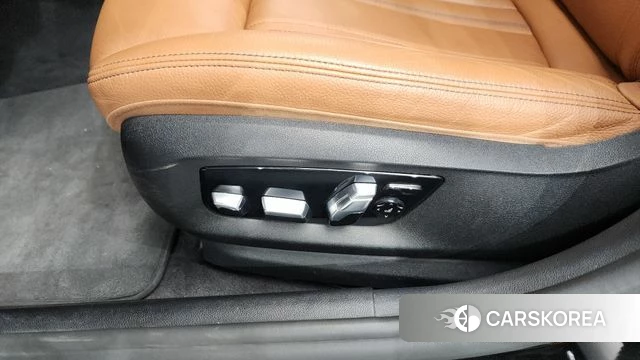 BMW 5 Series (G30) id 4550587 из Кореи 24