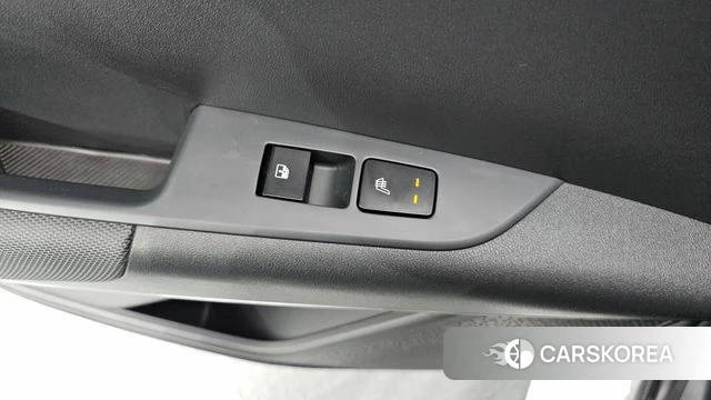 Kia Di Ol Nu Niro id 4409353 из Кореи 24