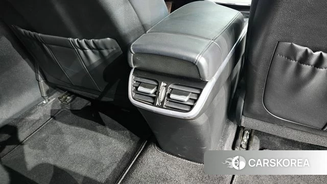 Hyundai The New Grandeur IG id 4284353 из Кореи 24