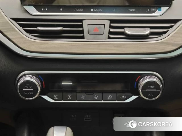 Nissan Teana id 4313935 из Китая 24