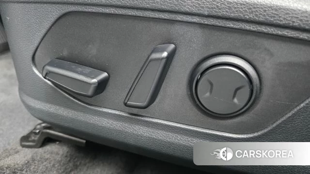 Kia Sportage 5th Generation Hybrid id 4879749 из Кореи 24