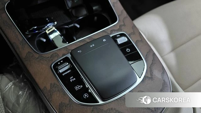 Mercedes-Benz E-Class W213 id 4495768 из Кореи 24