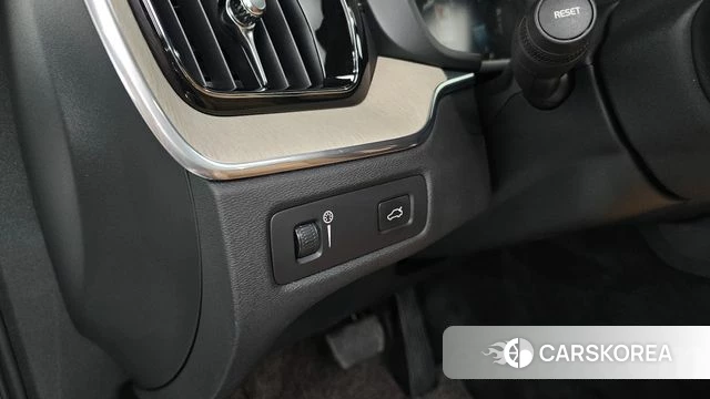Volvo XC60 second Generation id 4837183 из Кореи 24