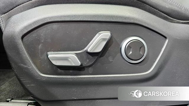 Hyundai Santa Fe (MX5) id 4480336 из Кореи 24