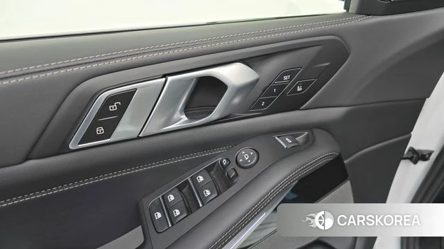 BMW X5 (G05) id 4380888 из Кореи 24
