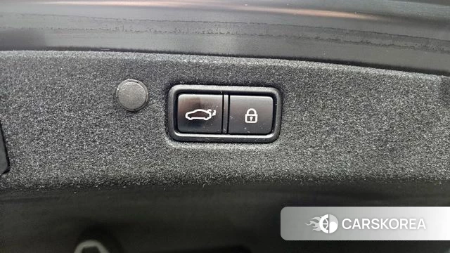 Hyundai The New Grandeur IG Hybrid id 4355356 из Кореи 24