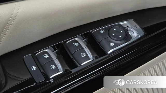 Kia Carnival 4th generation id 4383540 из Кореи 24