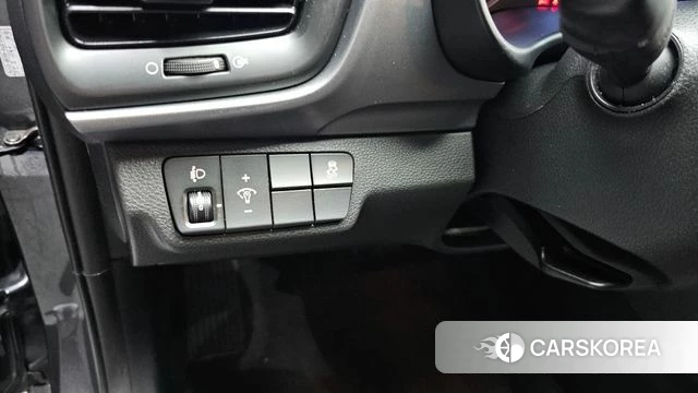 Kia Stonic id 4856426 из Кореи 24