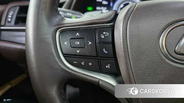 Lexus ES300h 7th generation id 4873345 из Кореи 24