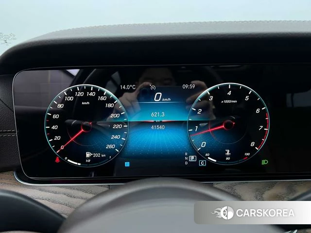 Mercedes-Benz E-class id 4236384 из Китая 24