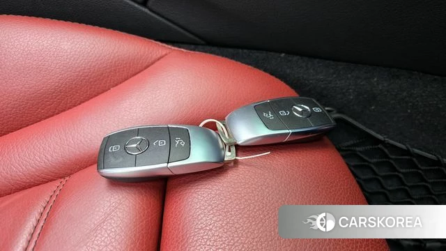 Mercedes-Benz C-Class W205 id 4196853 из Кореи 24