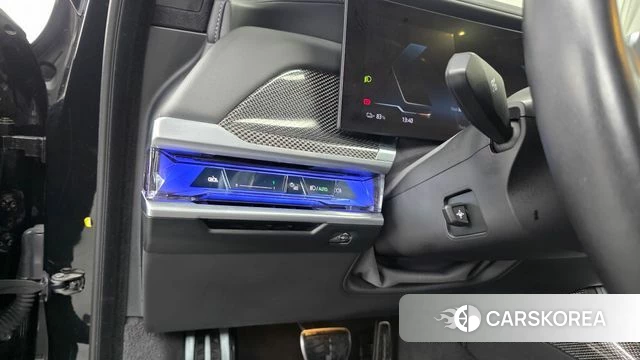 BMW i7 (G70) id 4879904 из Кореи 24