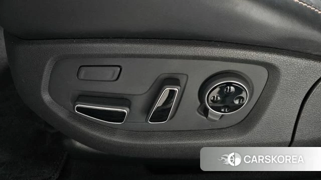 Genesis G80 id 4356534 из Кореи 24
