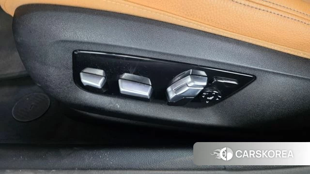 BMW 5 Series (G30) id 4675692 из Кореи 24
