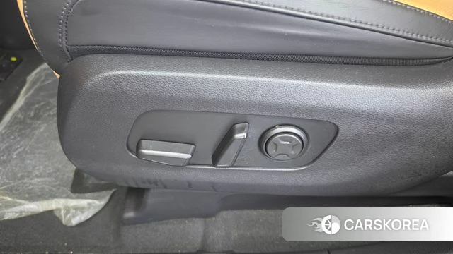 Kia Carnival 4th generation id 4928780 из Кореи 24