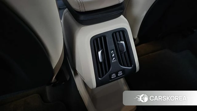 BMW X1 (U11) id 4649725 из Кореи 24
