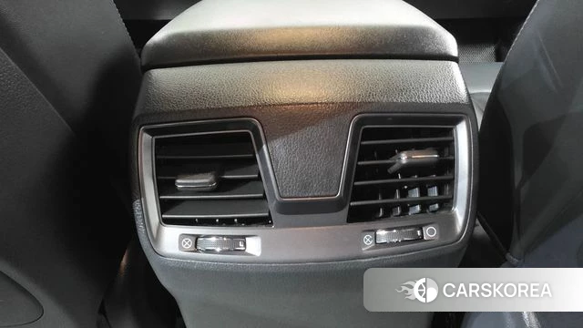 Ssangyong The New Rexton Sports Cannes id 4706940 из Кореи 24