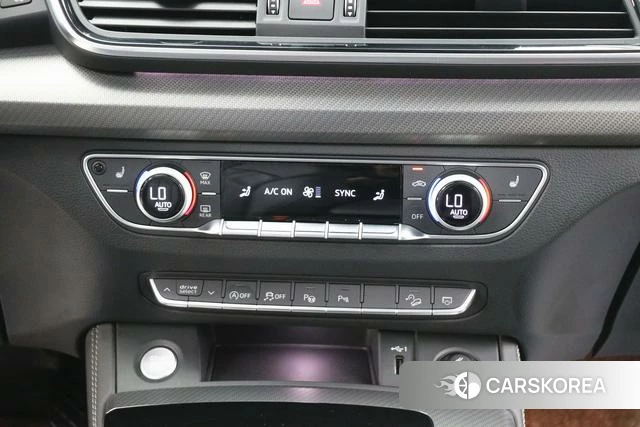 Audi Q5L id 4271920 из Китая 24