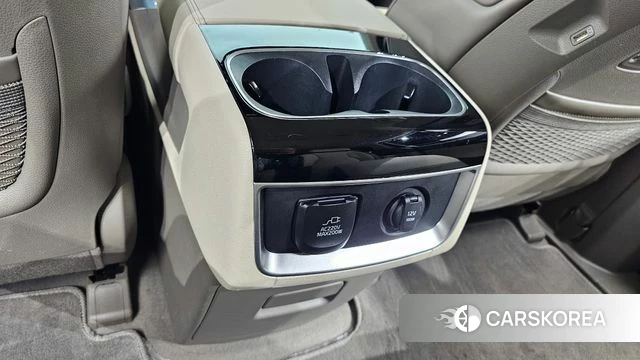 Kia Carnival 4th generation id 4736405 из Кореи 24