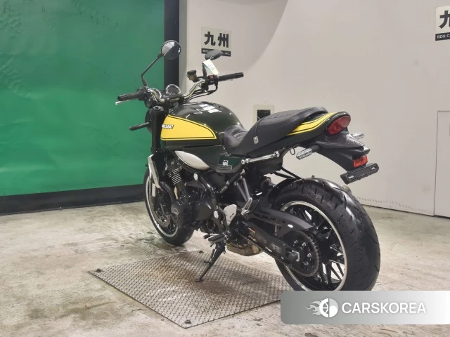 Kawasaki Z900RS id 3949308 из Японии 24