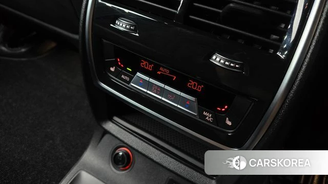BMW X7 (G07) id 4548835 из Кореи 24