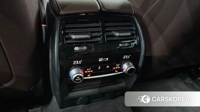 BMW 5 Series (G30) id 4305248 из Кореи 24