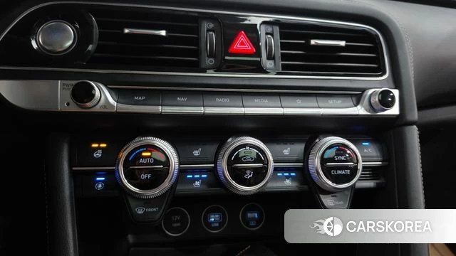 Genesis The New G70 id 4651311 из Кореи 24