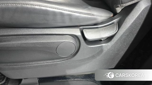 Hyundai Staria id 4382098 из Кореи 24
