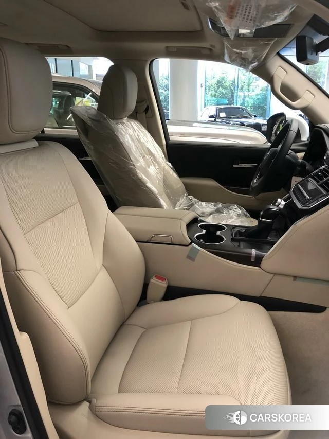 Toyota Land Cruiser 70 Series id 4290934 из Китая 24