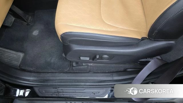 Kia Carnival 4th generation id 4489811 из Кореи 24
