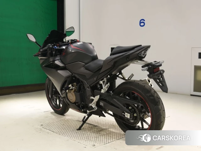 Проданный Honda CBR400R id 4011838 из Японии, фото 24