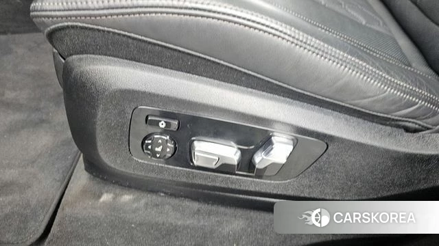 BMW X5 (G05) id 4280007 из Кореи 24
