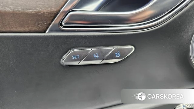 Genesis GV80 id 4323910 из Кореи 24